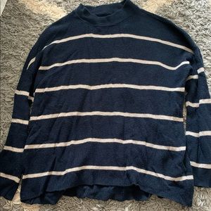Blue stripped American Eagle Sweater Size M